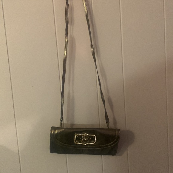 NWT Kathy Van Zeeland Convertible Clutch - Picture 8 of 13